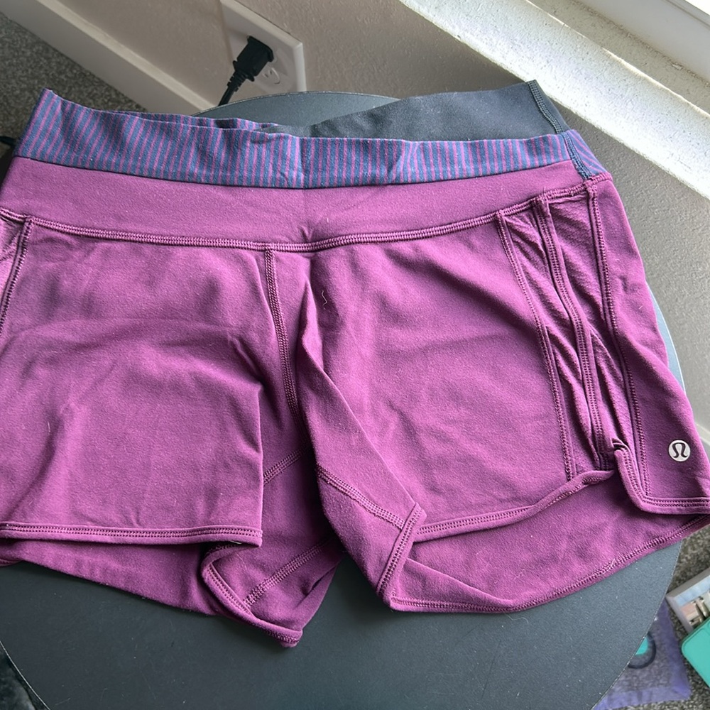 Lululemon - Picture 2 of 2